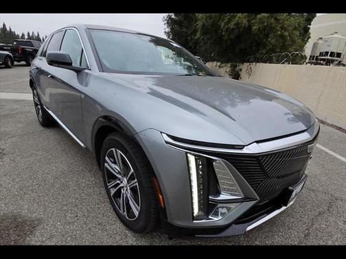 2024 Cadillac LYRIQ Luxury w/1SD