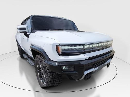 Interstellar White 2025 GMC HUMMER EV Pickup 3X