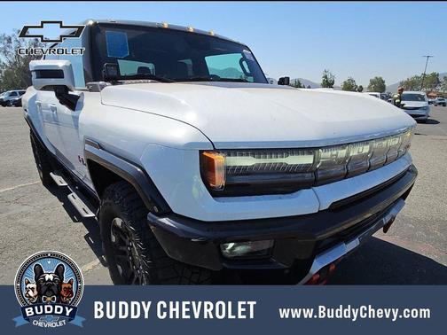 Interstellar White 2024 GMC HUMMER EV Pickup 3X
