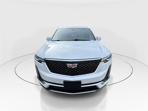 2024 Cadillac XT6 Premium Luxury FWD
