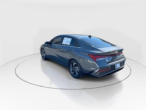 2024 Hyundai ELANTRA HEV Limited