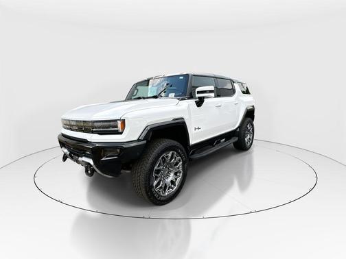 Interstellar White 2025 GMC HUMMER EV SUV 3X