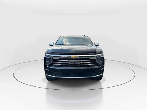 Black 2025 Chevrolet Suburban Premier