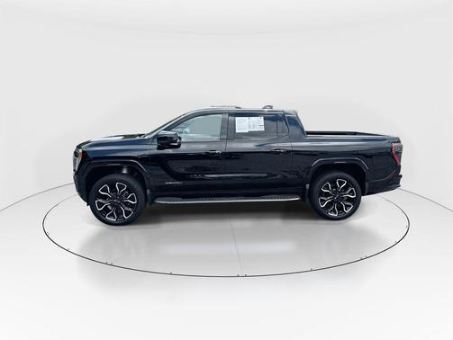 Onyx Black 2025 GMC Sierra EV Max Range Denali