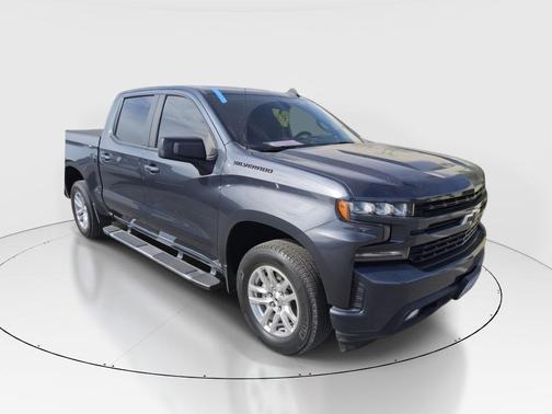 Shadow Gray Metallic 2021 Chevrolet Silverado 1500 RST
