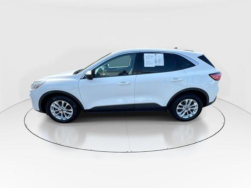 OXFORD WHITE 2022 Ford Escape SE