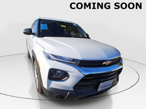 Summit White 2023 Chevrolet Trailblazer LS