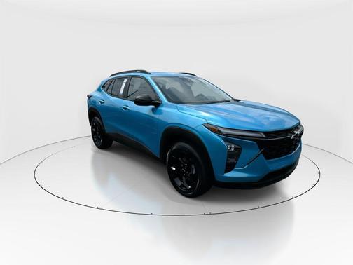 Marina Blue Metallic 2026 Chevrolet Trax LT