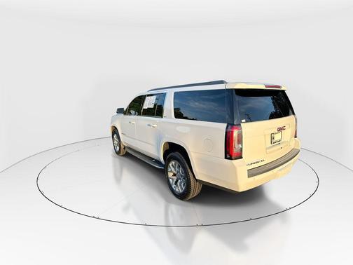 Summit White 2018 GMC Yukon XL SLT