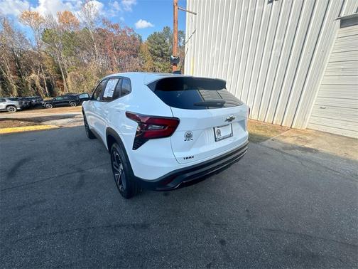 2025 Chevrolet Trax FWD 1RS