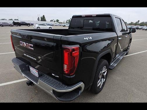 Onyx Black 2024 GMC Sierra 1500 SLT