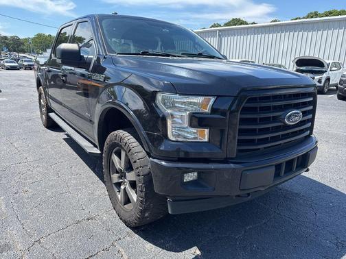 SHADOW BLACK 2017 Ford F-150 XLT
