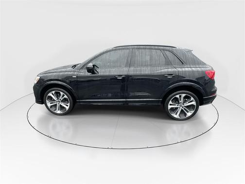 2022 Audi Q3 45 S line Premium Plus