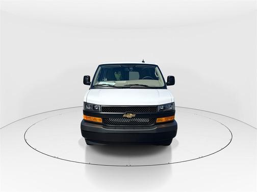 2025 Chevrolet Express 2500 RWD 2500 Regular Wheelbase WT