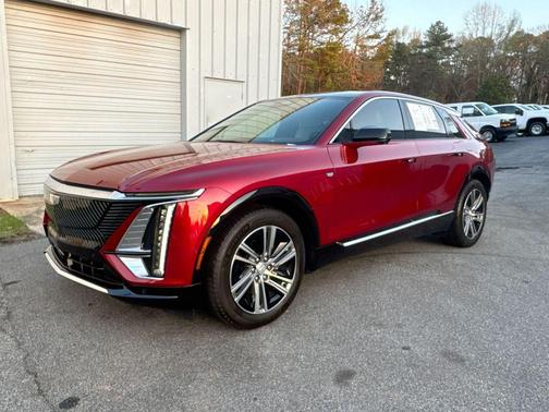 2024 Cadillac LYRIQ Luxury