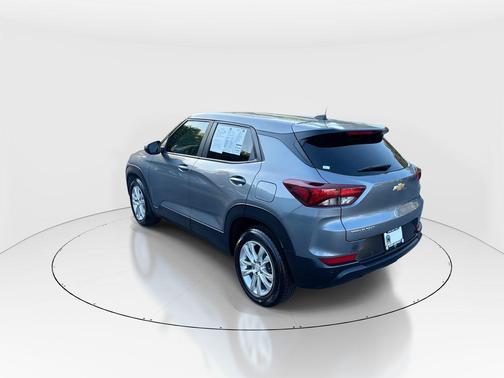 Satin Steel Metallic 2022 Chevrolet Trailblazer LS