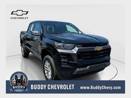 Black 2026 Chevrolet Colorado LT