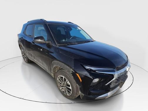 Mosaic Black Metallic 2026 Chevrolet Trailblazer LT