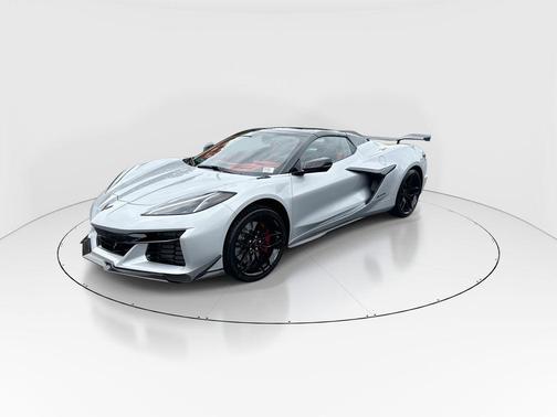 Blade Silver Metallic 2026 Chevrolet Corvette Z06