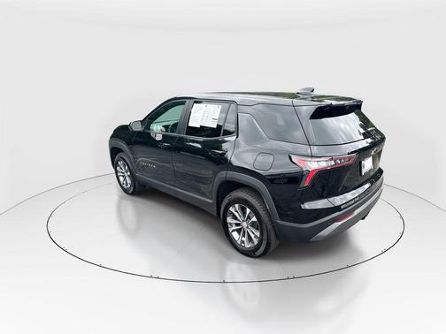 Mosaic Black Metallic 2026 Chevrolet Equinox 1LT