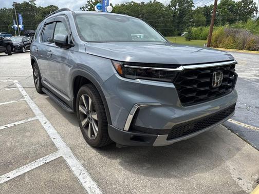 Sonic Gray Pearl 2025 Honda Pilot Elite