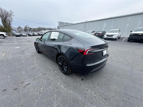 2025 Tesla Model 3 Long Range