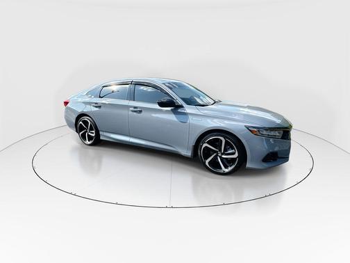 Sonic Gray Pearl 2022 Honda Accord Hybrid Sport
