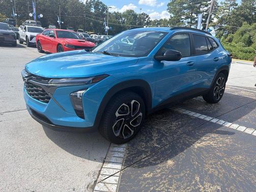 Marina Blue Metallic 2025 Chevrolet Trax FWD 2RS