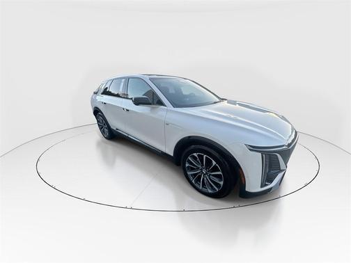 2024 Cadillac LYRIQ Sport