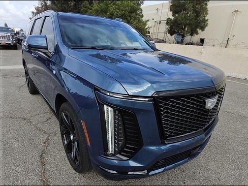 Deep Sea Metallic 2025 Cadillac Escalade Sport Platinum