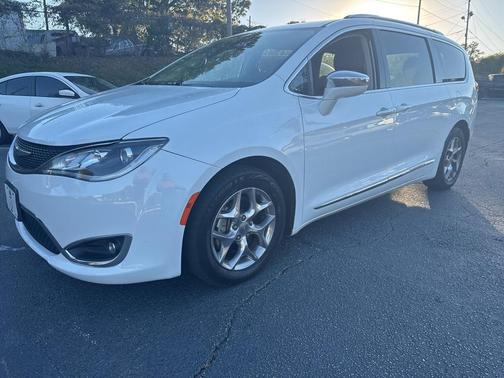 2018 Chrysler Pacifica Limited
