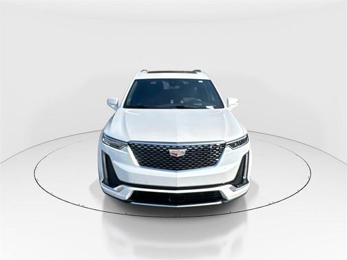 2025 Cadillac XT6 Premium Luxury FWD