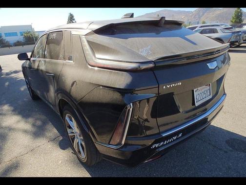 Stellar Black Metallic 2024 Cadillac LYRIQ Tech