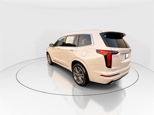 2025 Cadillac XT6 Premium Luxury AWD