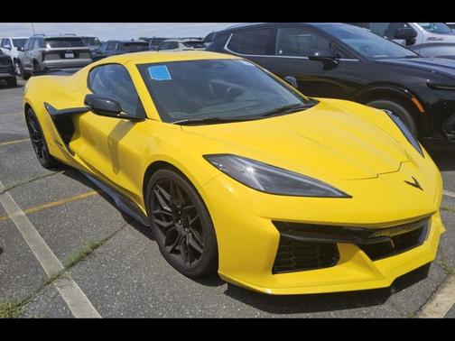 Competition Yellow Tintcoat Metallic 2025 Chevrolet Corvette Z06