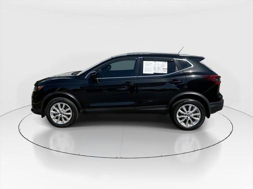 2021 Nissan Rogue Sport SV