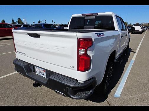 Summit White 2023 Chevrolet Silverado 1500 LT Trail Boss