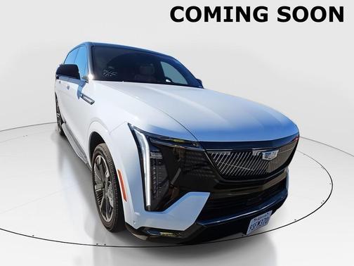 2025 Cadillac Escalade IQ Sport 2