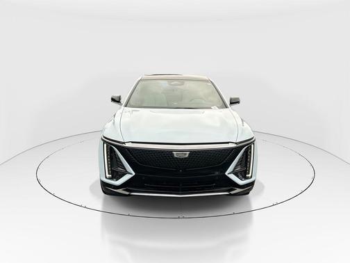 Nimbus Metallic 2024 Cadillac LYRIQ Sport