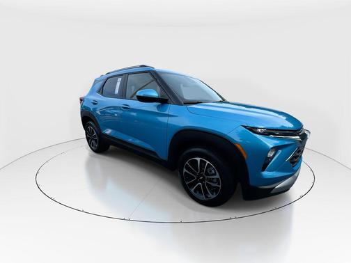 Marina Blue Metallic 2026 Chevrolet Trailblazer LT