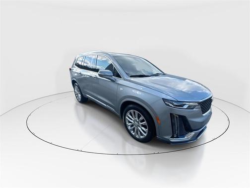 2023 Cadillac XT6 Premium Luxury FWD