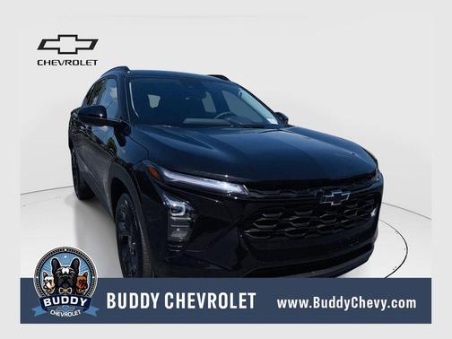 Mosaic Black Metallic 2026 Chevrolet Trax LT