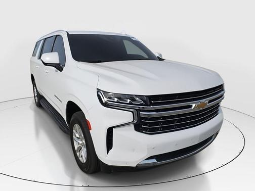 2023 Chevrolet Suburban LT