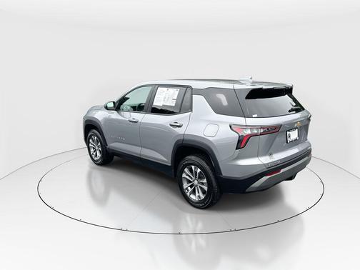 Sterling Gray Metallic 2026 Chevrolet Equinox 1LT