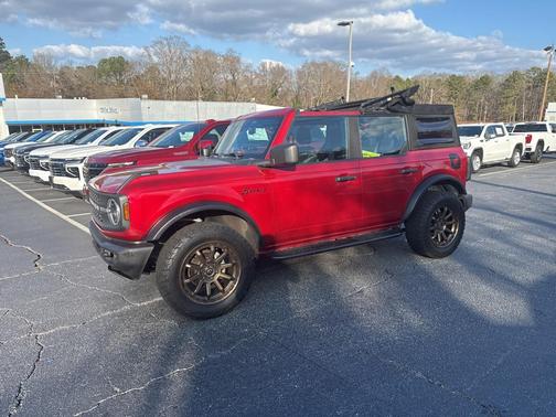 2021 Ford Bronco Base
