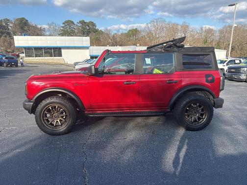 2021 Ford Bronco Base