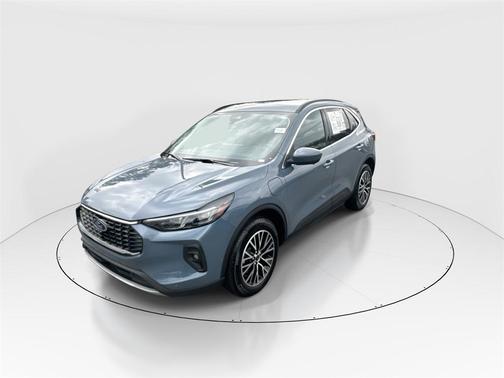 2024 Ford Escape PHEV SE