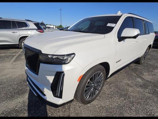 Crystal White Tricoat 2024 Cadillac Escalade ESV V-Series