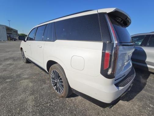 Crystal White Tricoat 2024 Cadillac Escalade ESV V-Series