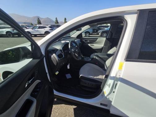 Summit White 2023 Chevrolet Equinox LS